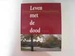 Leven met de dood, Ziel of Sterfelijkheid, Nieuw, Ophalen of Verzenden, Overige typen