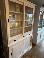 Twee landelijke vitrinekasten / buffetkasten, Ophalen, Gebruikt, 100 tot 150 cm, 200 cm of meer