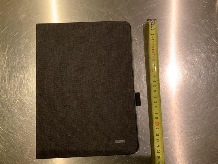 ESR Antraciet kleurig hoesje voor ipad PRO, Computers en Software, Tablet-hoezen, Zo goed als nieuw, Bescherming voor- en achterkant