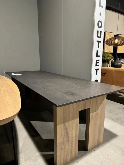 Eettafel granville l Whoon l Room108 l van €1499 voor €249, Huis en Inrichting, Tafels | Eettafels, Zo goed als nieuw, 50 tot 100 cm