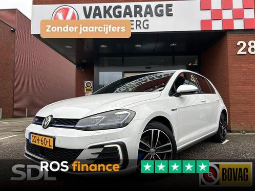 Volkswagen Golf 1.4 TSI GTE // CAMERA // NAVI // STOELVERWAR, Auto's, Volkswagen, Bedrijf, Lease, Financial lease, Golf, ABS, Achteruitrijcamera