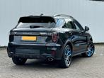 Lynk & Co 01 1.5 Hybrid 262PK met Zwarte hemel, Panoramadak, Auto's, Lynk & Co, Automaat, 12 maanden, Euro 6, Leder en Stof