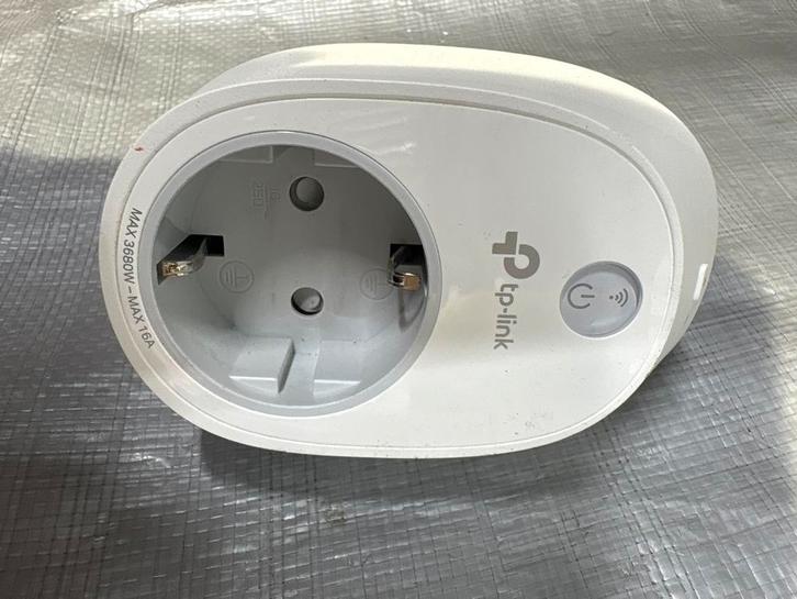 TP-Link HS100 Smart Wi-Fi Plug, Computers en Software, Powerlines, Zo goed als nieuw, Ophalen of Verzenden