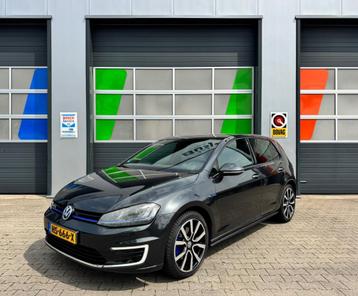 Volkswagen GOLF 1.4 TSI GTE / TREKHAAK / CRUISE CONTROL / DA beschikbaar voor biedingen