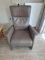 Relaxfauteuil  taupe -lever kleur handbediend, Huis en Inrichting, Fauteuils, Ophalen of Verzenden, Zo goed als nieuw, Leer
