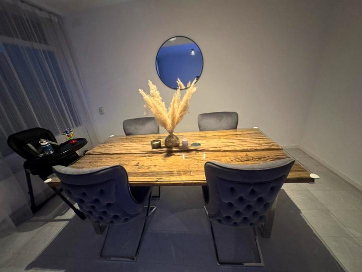 Eettafel Rixos Zilver Sleeper Wood incl 4 stoelen, Huis en Inrichting, Tafels | Eettafels, Zo goed als nieuw, 150 tot 200 cm, Vier personen