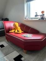 Leren sofa klassieker rood met wit, Ophalen, Zo goed als nieuw, 75 tot 100 cm, Minder dan 150 cm
