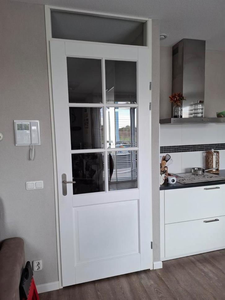 Opdekdeur rechtsdraaiend facetgeslepen glas 231,5 bij 93 cm, Doe-het-zelf en Verbouw, Deuren en Horren, Zo goed als nieuw, Binnendeur