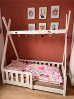 Leuk wit tipi kinderbed 70x140 met lattenbodem. Stevig hout, Kinderen en Baby's, Kinderkamer | Bedden, Ophalen, 70 tot 85 cm, 140 tot 160 cm