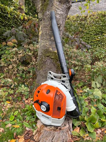 Stihl BR 600 ruggedragen benzine bladblazer zeer nette!!! beschikbaar voor biedingen