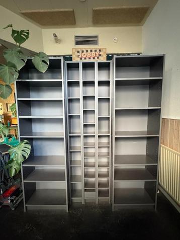 IKEA kasten BILLY / GNEDBY - afbeelding 1