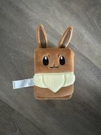Eevee Deck Box Knuffel Van Prismatic Evolutions - Nieuw!, Ophalen of Verzenden, Nieuw, Overige typen