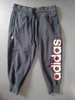 Korte Adidas broek maat xs; 164, Kinderen en Baby's, Kinderkleding | Maat 164, Broek, Adidas, Meisje, Ophalen of Verzenden
