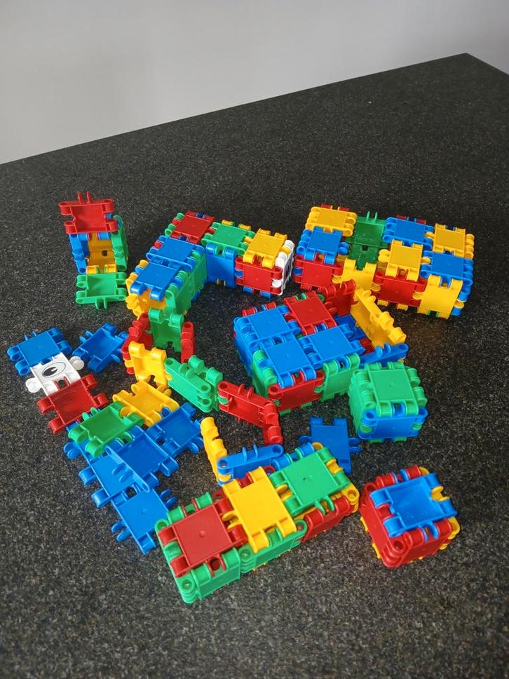 Grote partij clicks constructie speelgoed, Kinderen en Baby's, Speelgoed | Bouwstenen, Gebruikt, Overige merken, Ophalen of Verzenden