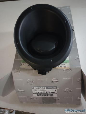 Voorbumper rechts Nissan Patrol Y61 62256VD200 beschikbaar voor biedingen