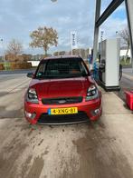 Ford Fiësta 1.6 16V 3DR 2006 Rood, Auto's, Voorwielaandrijving, 1596 cc, 15 km/l, 4 cilinders