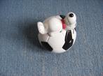 SPAARPOT SNOOPY MET VOETBAL, 1960, Verzamelen, Ophalen of Verzenden, Zo goed als nieuw