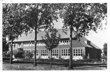 (304-239-047) Slootdorp Praktijkschool voor Landbouwmechanis beschikbaar voor biedingen