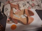 Steven madden teaser sandal suède roze, Kleding | Dames, Schoenen, Steve Madden, Nieuw, Ophalen of Verzenden, Schoenen met hoge hakken