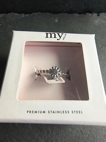 Twee verschillende ringen van My jewellery  beschikbaar voor biedingen