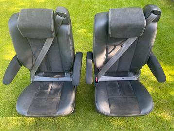 2 Luxe Autostoelen zelfbouw Oldtimer, Camper, Bus, Cabine. beschikbaar voor biedingen