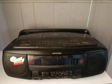Sharp draagbare radio 5 cd-wisselaar beschikbaar voor biedingen