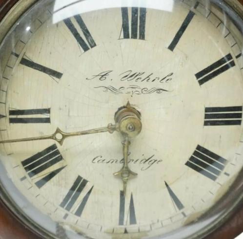 Antieke Engelse wandklok compleet circa 1870, Antiek en Kunst, Antiek | Klokken, Ophalen of Verzenden