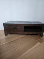 TV kastje van Henders en Hazel, Ophalen