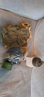 Gasmasker in tas. Twee filters., Verzamelen, Ophalen of Verzenden, Landmacht, Overige typen