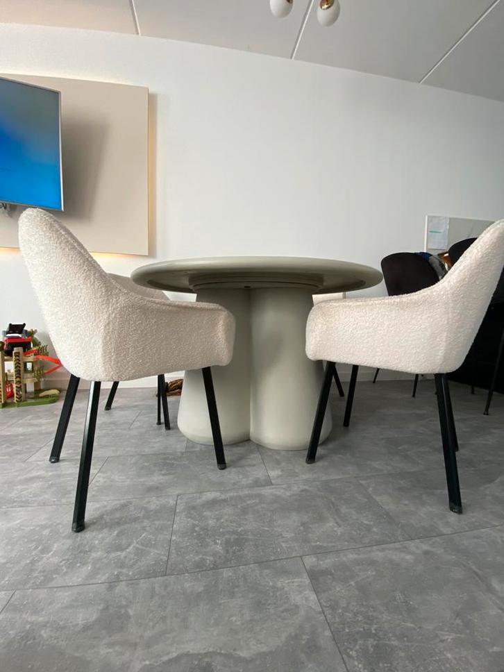 4 moderne witte teddy eetkamerstoelen – bouclé / teddy stof, Huis en Inrichting, Stoelen, Gebruikt, Vier, Stof, Wit, Ophalen