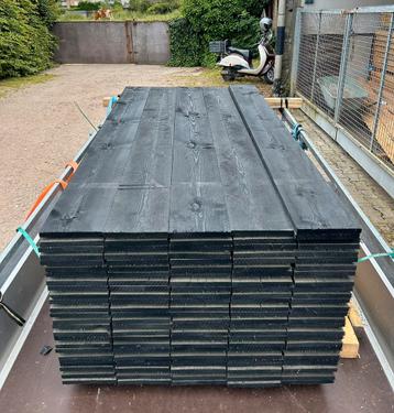 Grenen plank zwart 20x2x200 cm per stuk € 6 beschikbaar voor biedingen