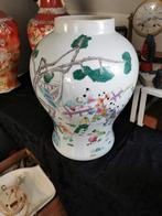 Chinese vaas, Antiek en Kunst, Antiek | Porselein, Ophalen