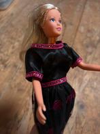 Zwangere Barbie met baby en ei, Ophalen of Verzenden, Gebruikt, Barbie