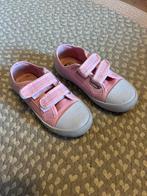 Gymschoenen maat 26, Kinderen en Baby's, Kinderkleding | Schoenen en Sokken, Meisje, Sportschoenen, Ophalen of Verzenden, Zo goed als nieuw