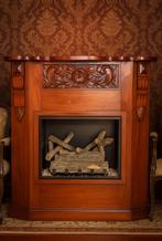 Massief mahoniehouten schouw, Ophalen, Zo goed als nieuw, Vrijstaande haard, Elektrische haard