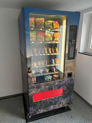 Snoepautomaat beschikbaar voor biedingen
