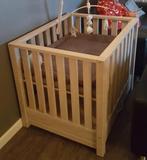 TWF box met lade en matras., Kinderen en Baby's, Boxen, Ophalen, Zo goed als nieuw, Vierkant, In hoogte verstelbaar