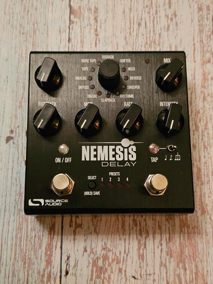 Source Audio Nemesis Delay, Muziek en Instrumenten, Effecten, Zo goed als nieuw, Delay of Echo, Multi-effect, Ophalen of Verzenden