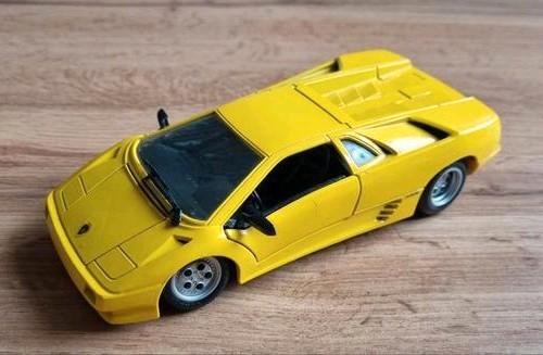 Gele Lamborghini Diablo Modelauto, Hobby en Vrije tijd, Modelauto's | 1:24, Zo goed als nieuw, Auto, Overige merken, Ophalen of Verzenden