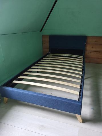 Bed Vida XL