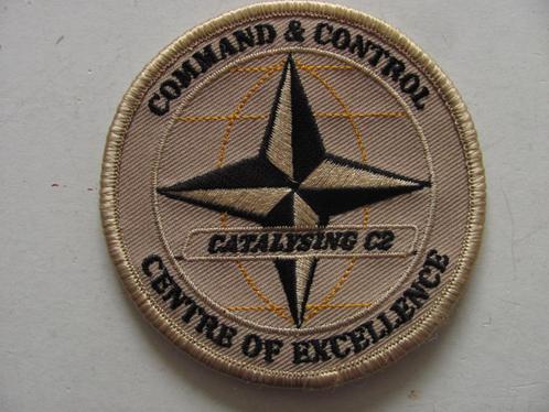 C&C centre of excellence embleem, Verzamelen, Militaria | Algemeen, Landmacht, Embleem of Badge, Nederland, Verzenden