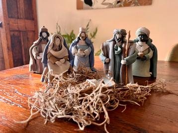 Prachtige handgemaakte kerstfiguren keramiek beschikbaar voor biedingen