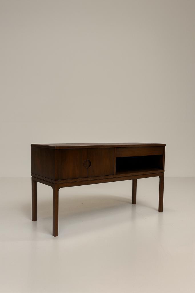 Klein vintage dressoir van Kai Kristiansen, Huis en Inrichting, Kasten | Televisiemeubels, Zo goed als nieuw, Minder dan 100 cm