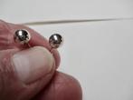 Zilverkleur knopjes oorbellen 6 mm. ø glanzend glad, Overige materialen, Verzenden, Zo goed als nieuw, Knopjes of Stekers