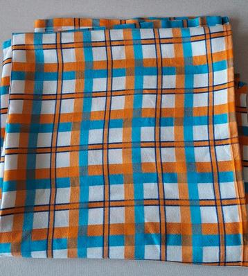 vintage retro dralon tafelkleed oranje 140x140 cm beschikbaar voor biedingen