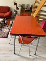 Vintage/ retro oranje setje tafel met 3 stoelen, Antiek en Kunst, Ophalen