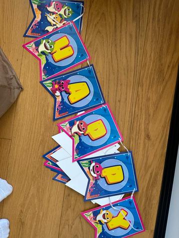 Baby Shark Slinger - Happy Birthday! beschikbaar voor biedingen