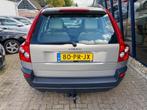 Volvo XC90 2.5 T Exclusive Automaat 7 Persoons / LEER / Youn, Auto's, Gebruikt, Beige, 7 stoelen, Bedrijf