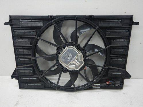 Audi A4 A5 8W Ventilator+Behuizing 8W0121003B, Auto-onderdelen, Motor en Toebehoren, Audi, Gebruikt, Ophalen of Verzenden