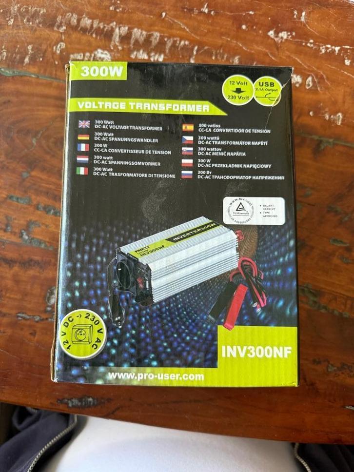 PRO User inverter 300 watt nieuw in de doos, Caravans en Kamperen, Camper-accessoires, Nieuw, Ophalen of Verzenden